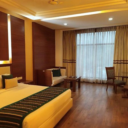 Baba Resorts Dharampur  Bagian luar foto