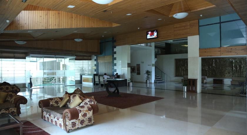 Baba Resorts Dharampur  Bagian luar foto