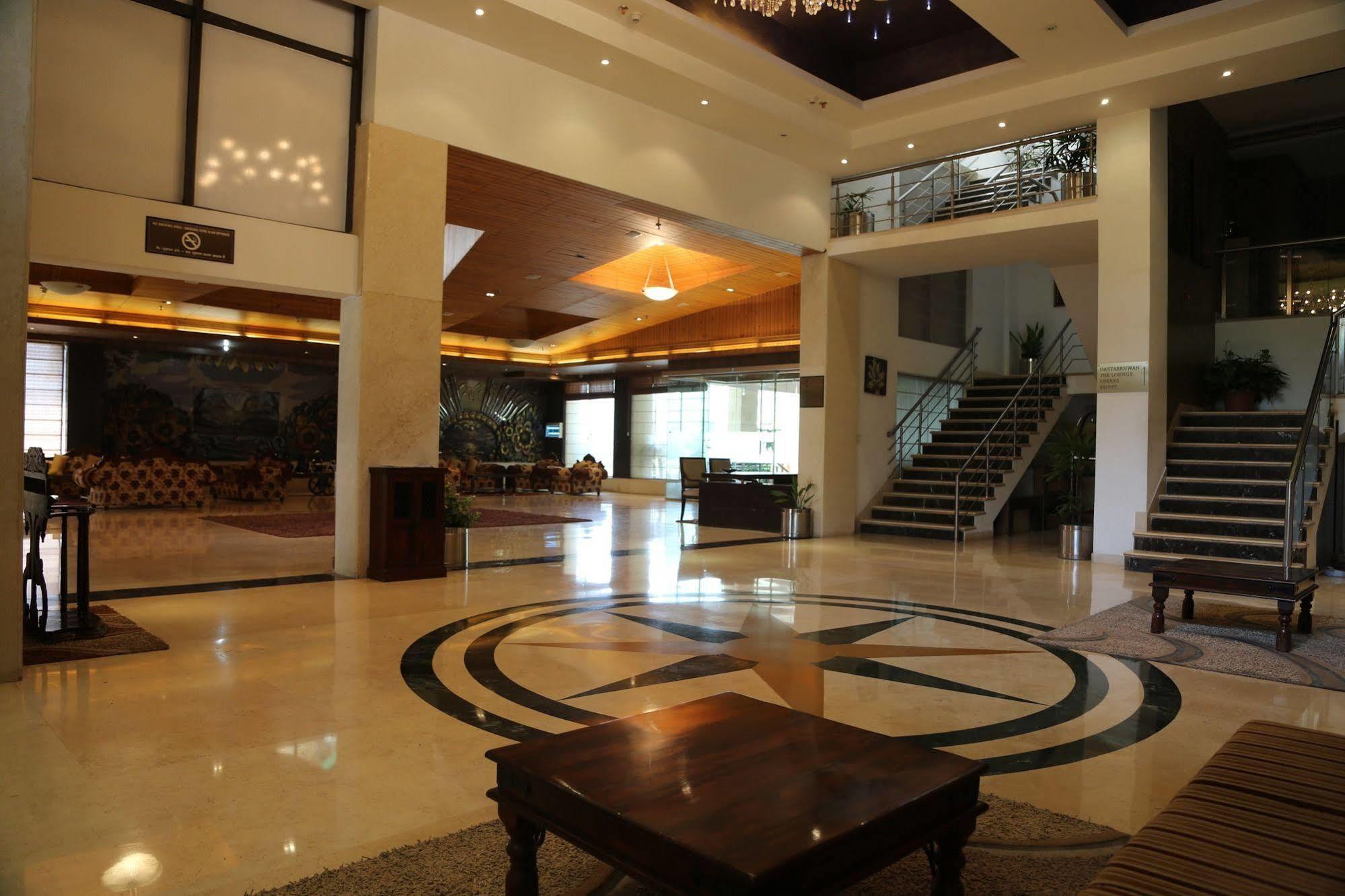 Baba Resorts Dharampur  Bagian luar foto