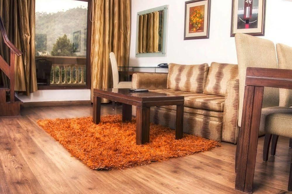 Baba Resorts Dharampur  Bagian luar foto