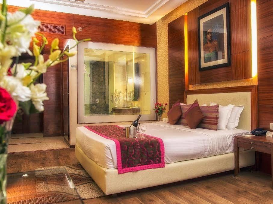 Baba Resorts Dharampur  Bagian luar foto