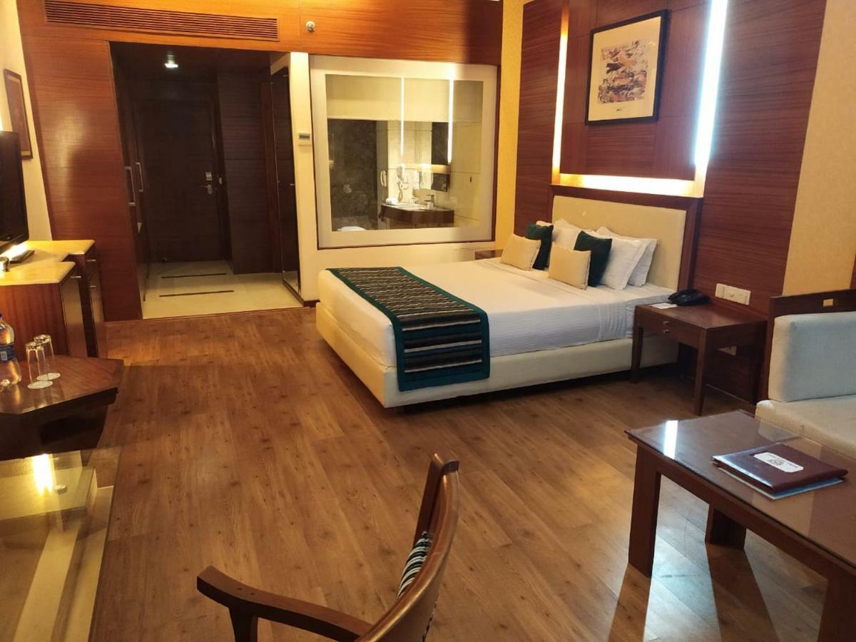 Baba Resorts Dharampur  Bagian luar foto